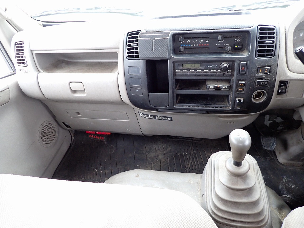 HINO Dutro