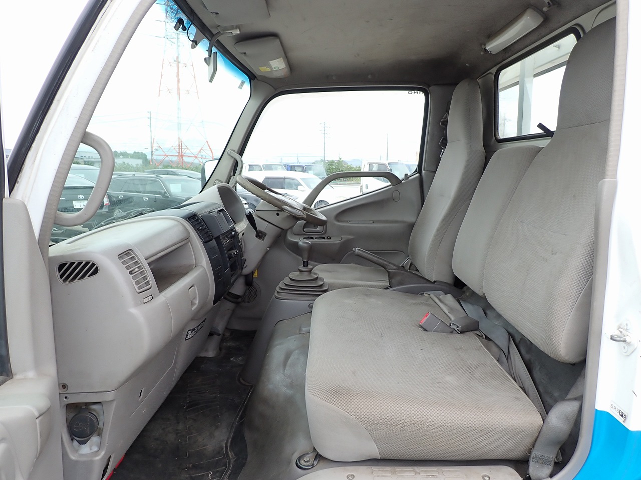 HINO Dutro