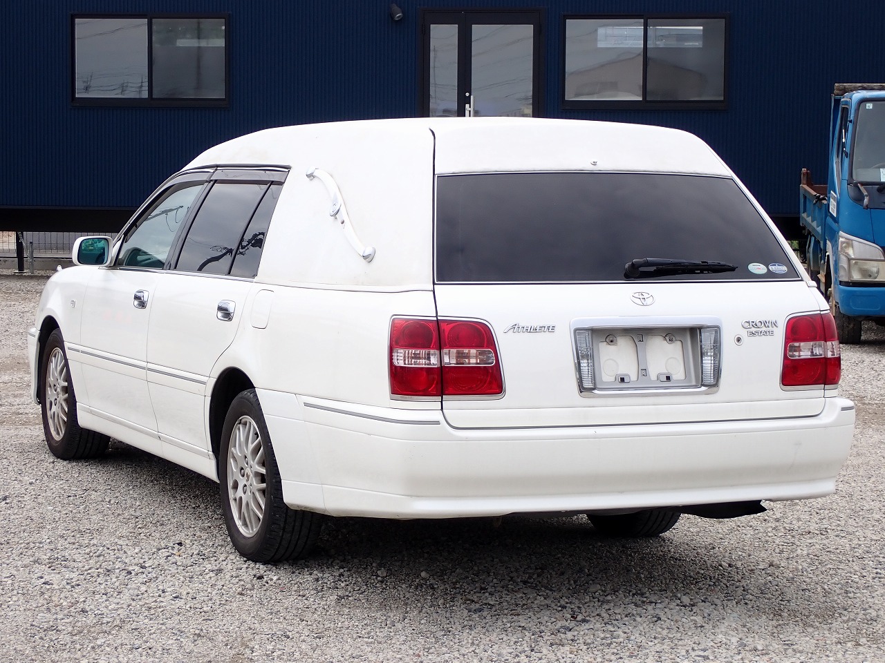 TOYOTA Crown Estate