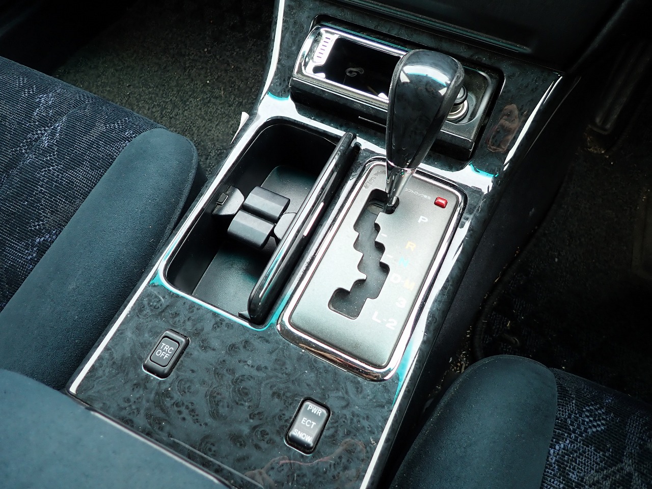 TOYOTA Crown Estate