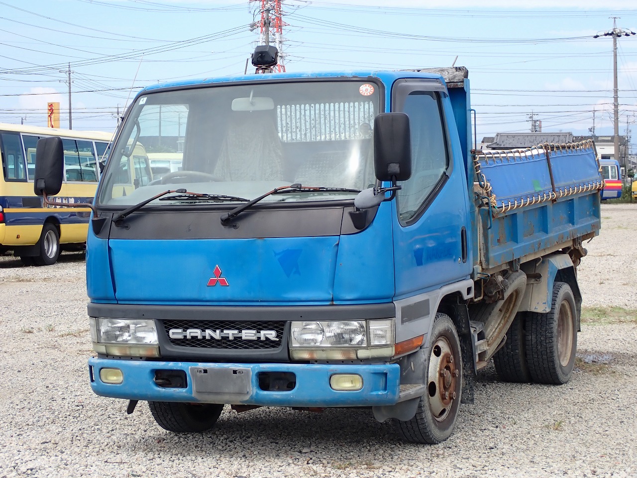 MITSUBISHI Canter