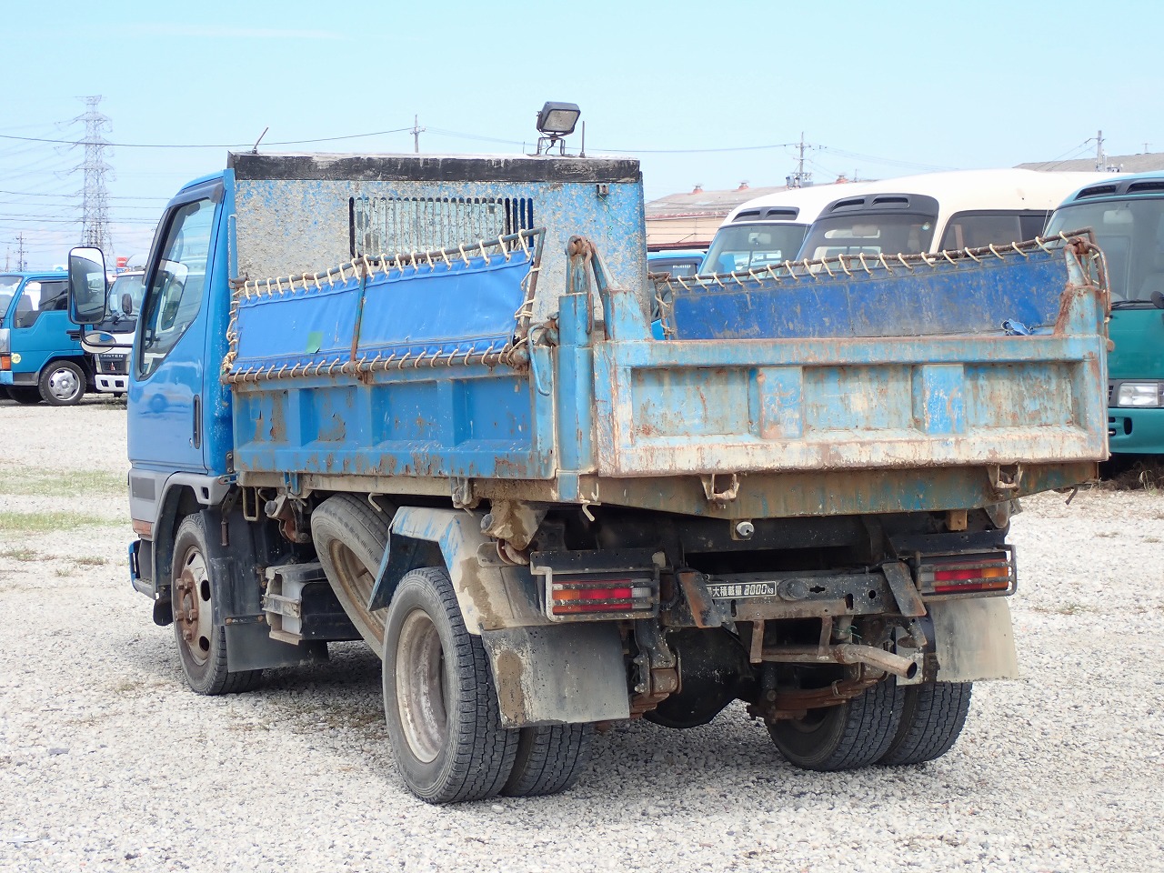 MITSUBISHI Canter