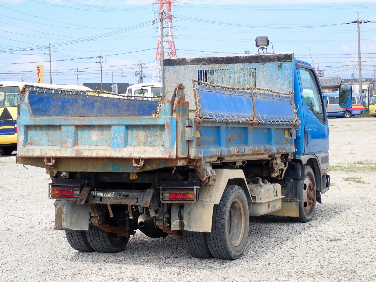 MITSUBISHI Canter