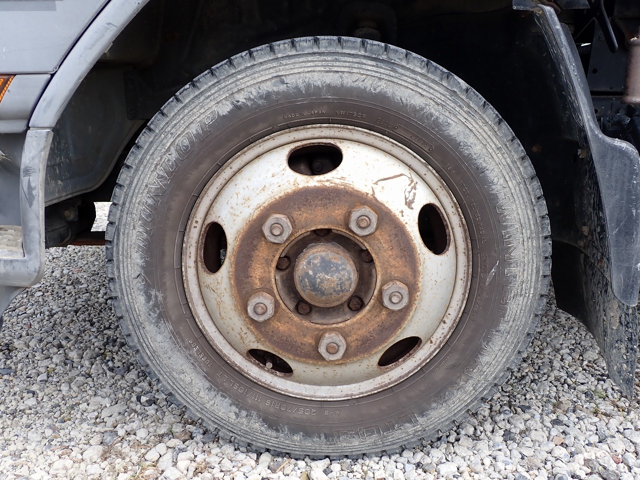 MITSUBISHI Canter