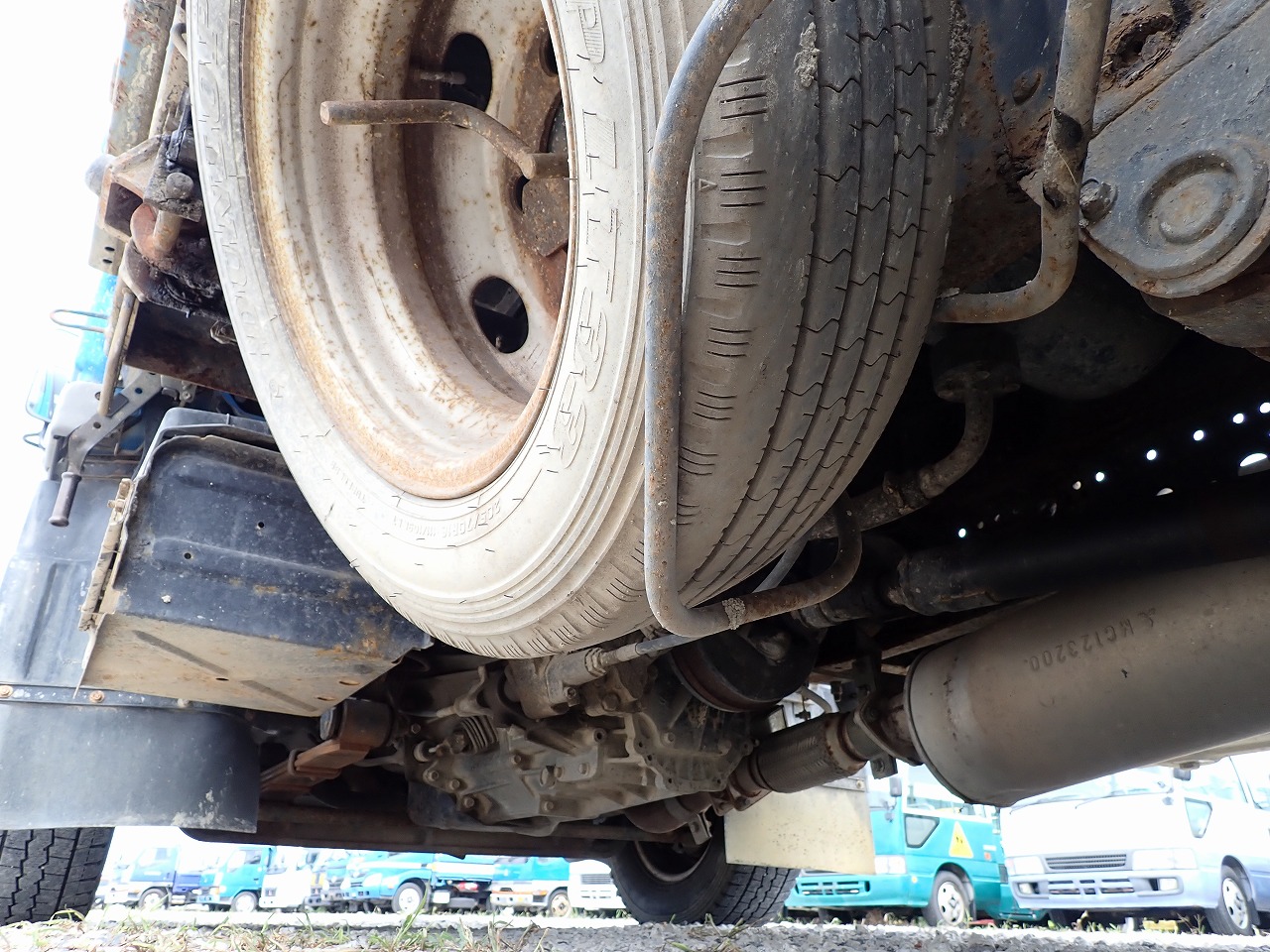 MITSUBISHI Canter