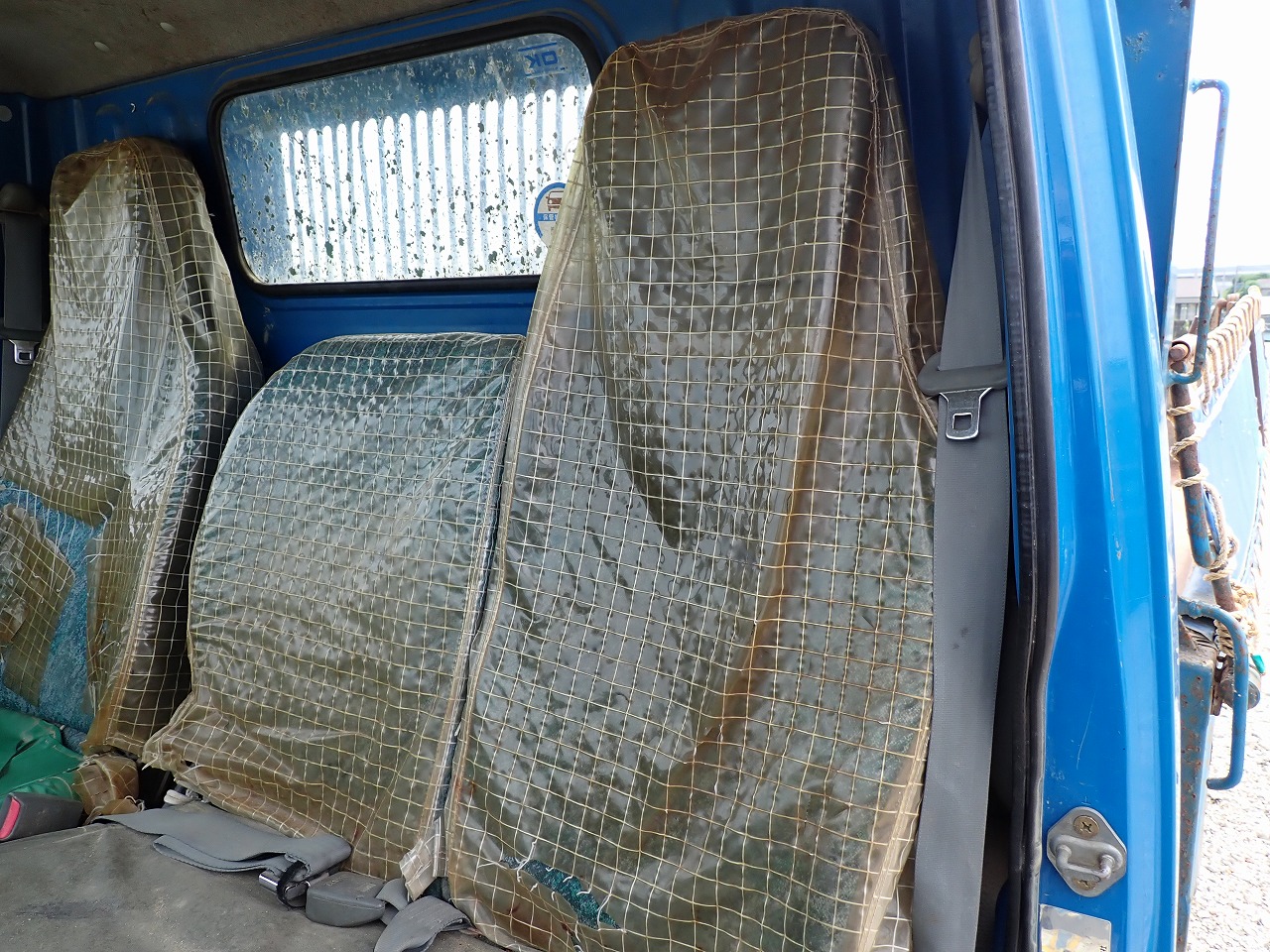 MITSUBISHI Canter