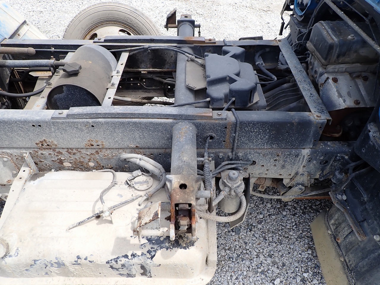 MITSUBISHI Canter