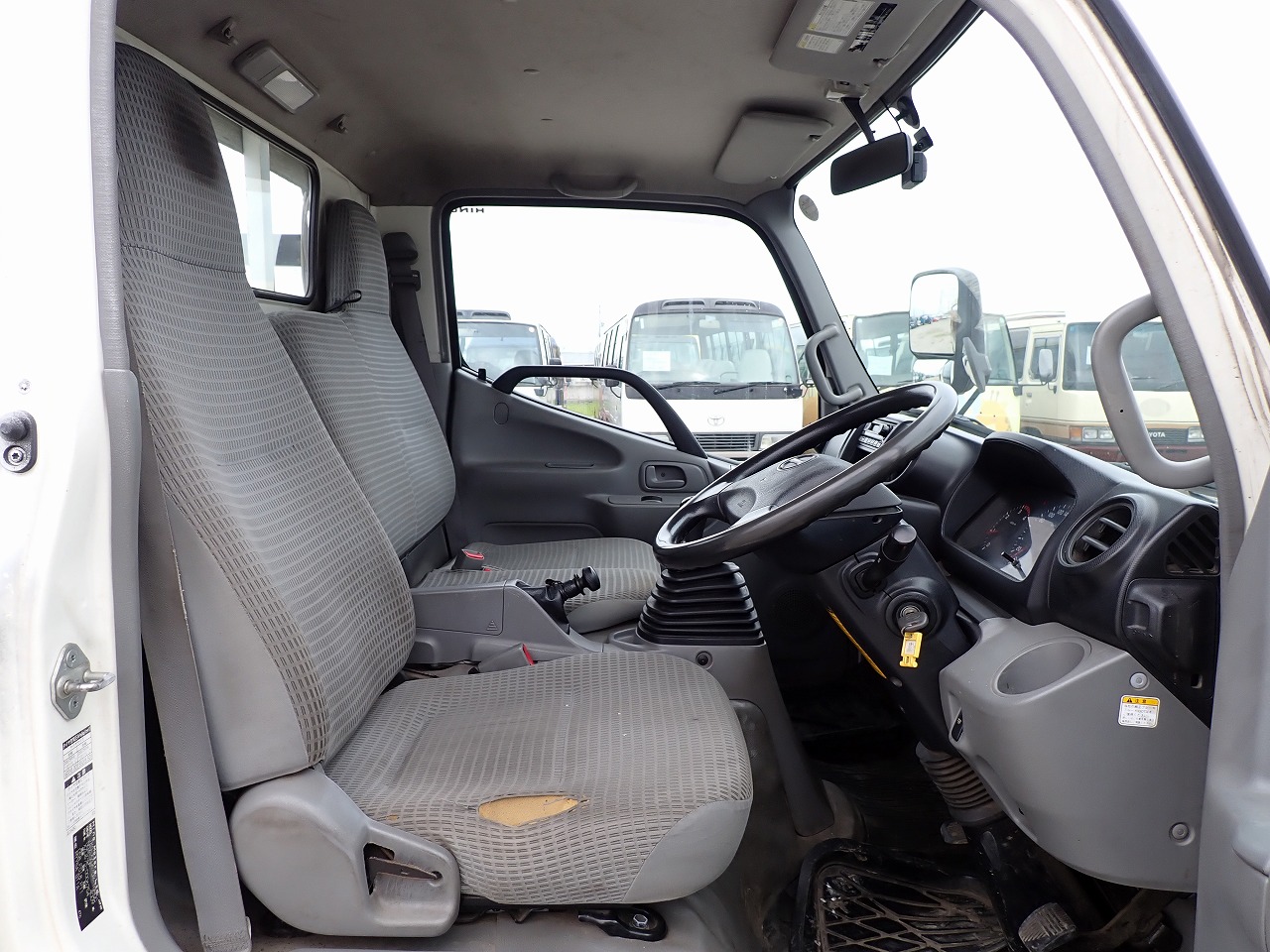 HINO Dutro