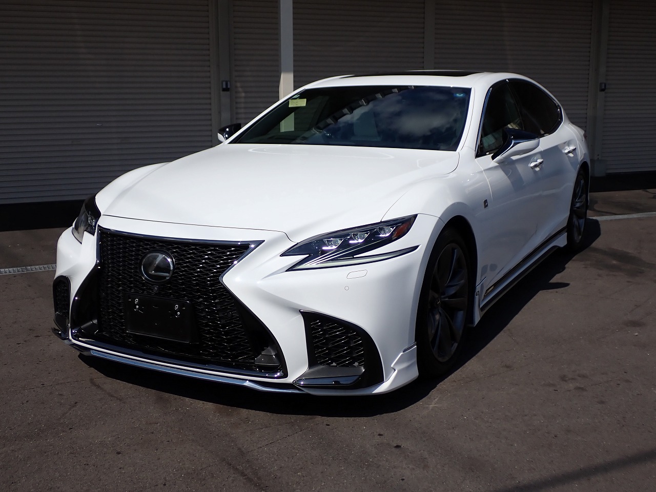 LEXUS LS