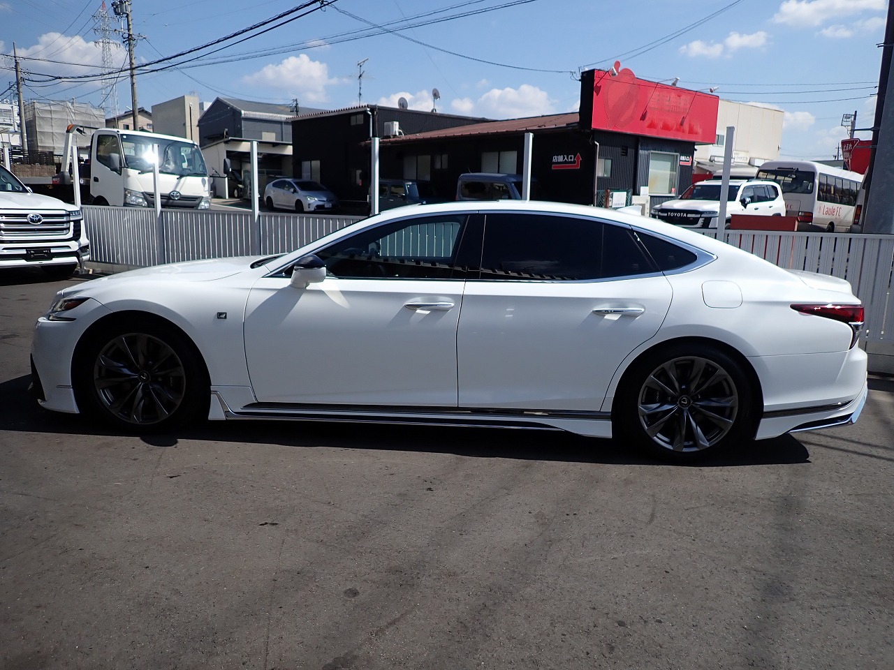 LEXUS LS