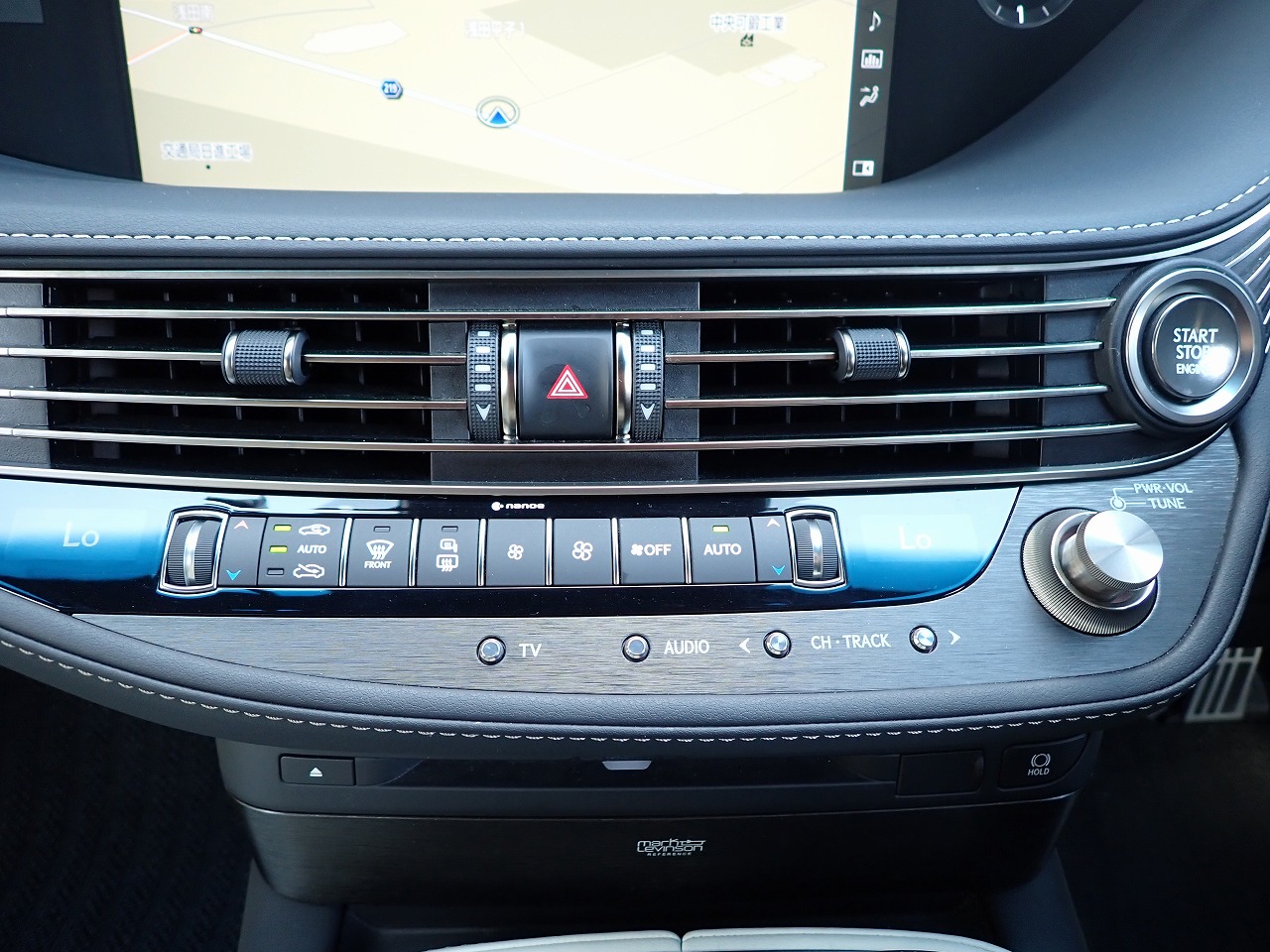 LEXUS LS