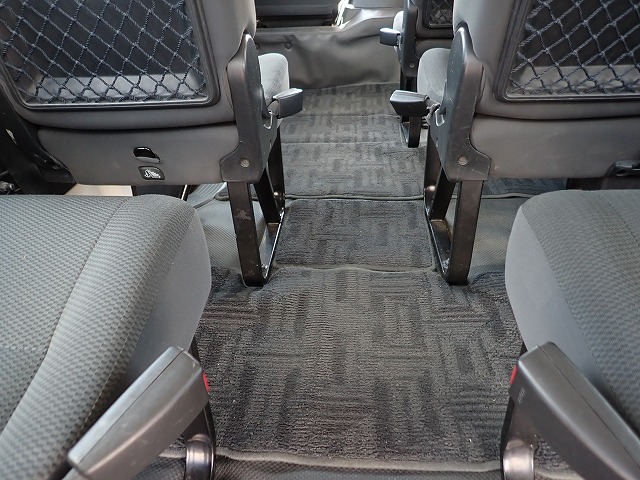 TOYOTA Hiace Wagon