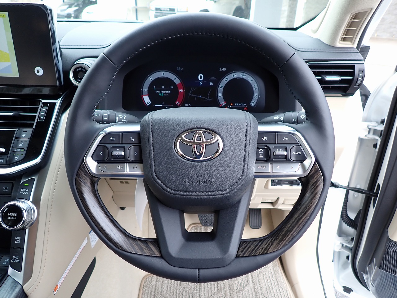 TOYOTA Land Cruiser