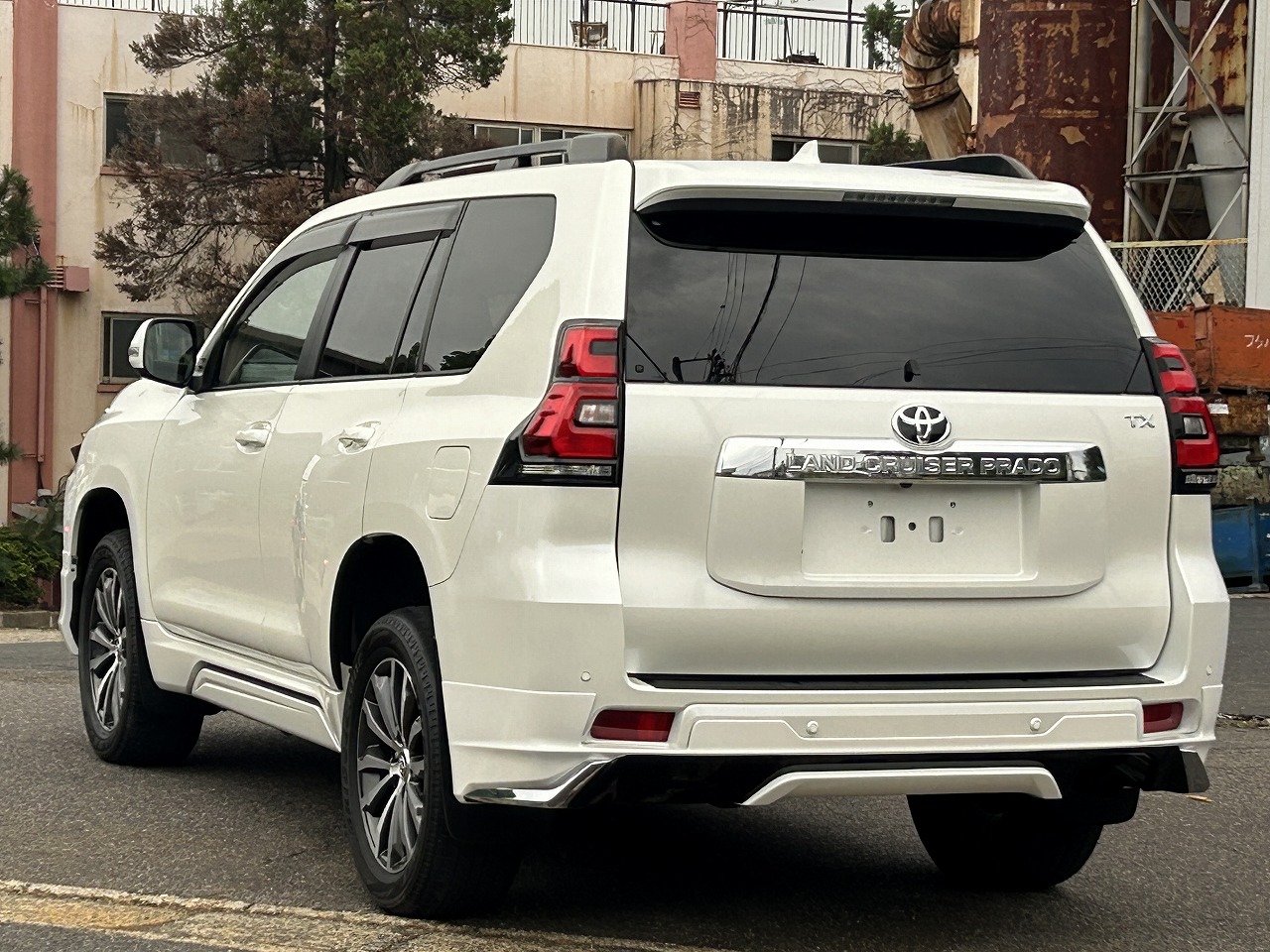 TOYOTA Land Cruiser Prado