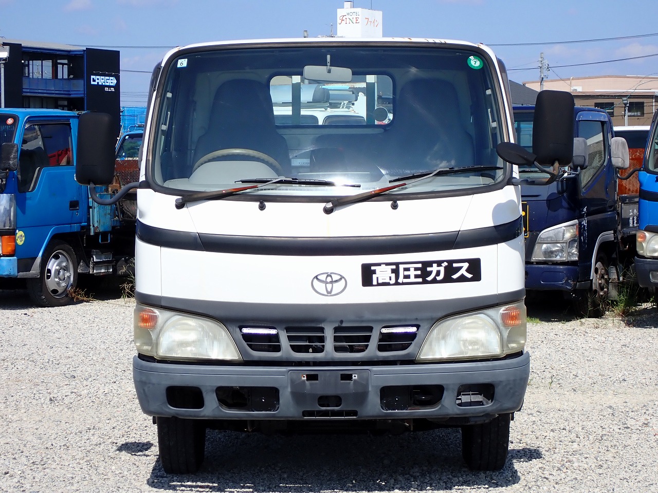 TOYOTA Toyoace