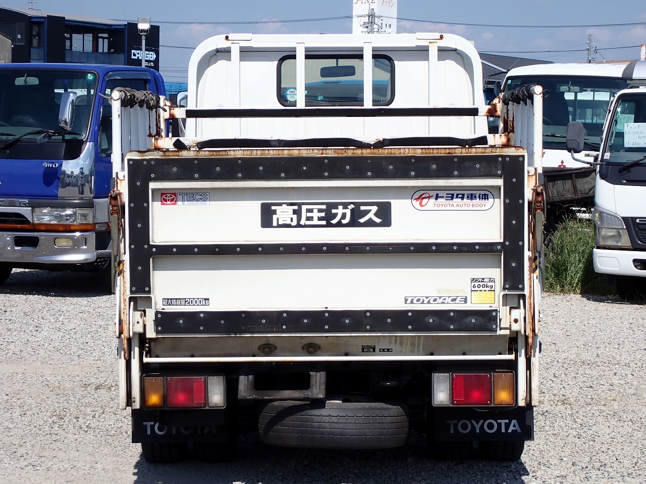 TOYOTA Toyoace