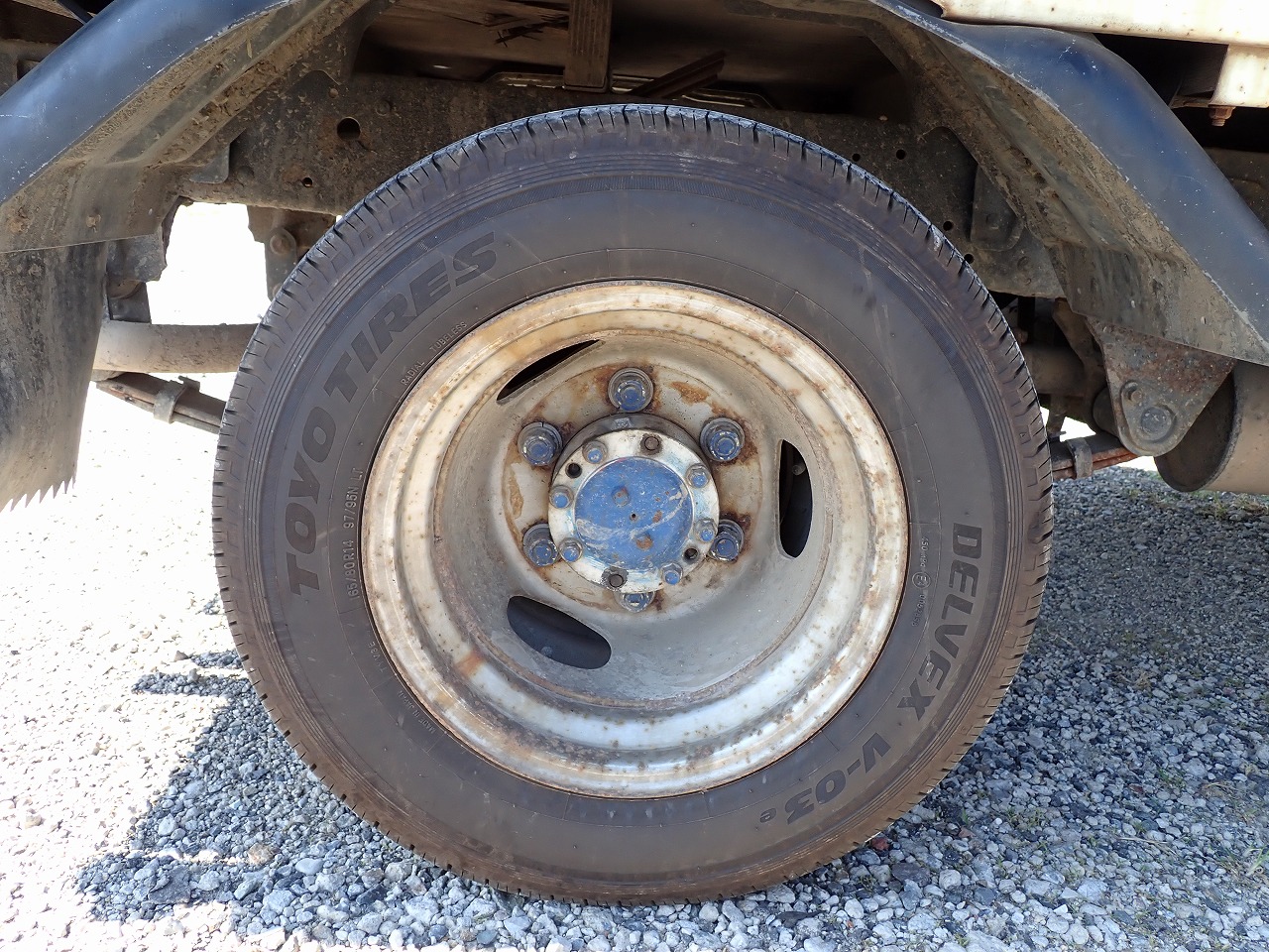 MITSUBISHI Canter
