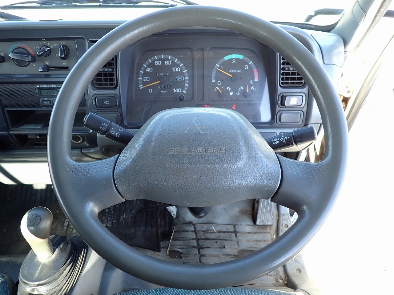 MITSUBISHI Canter