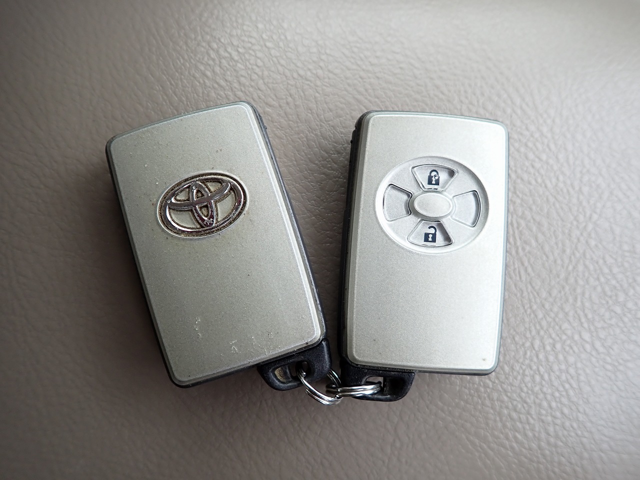 TOYOTA Vanguard