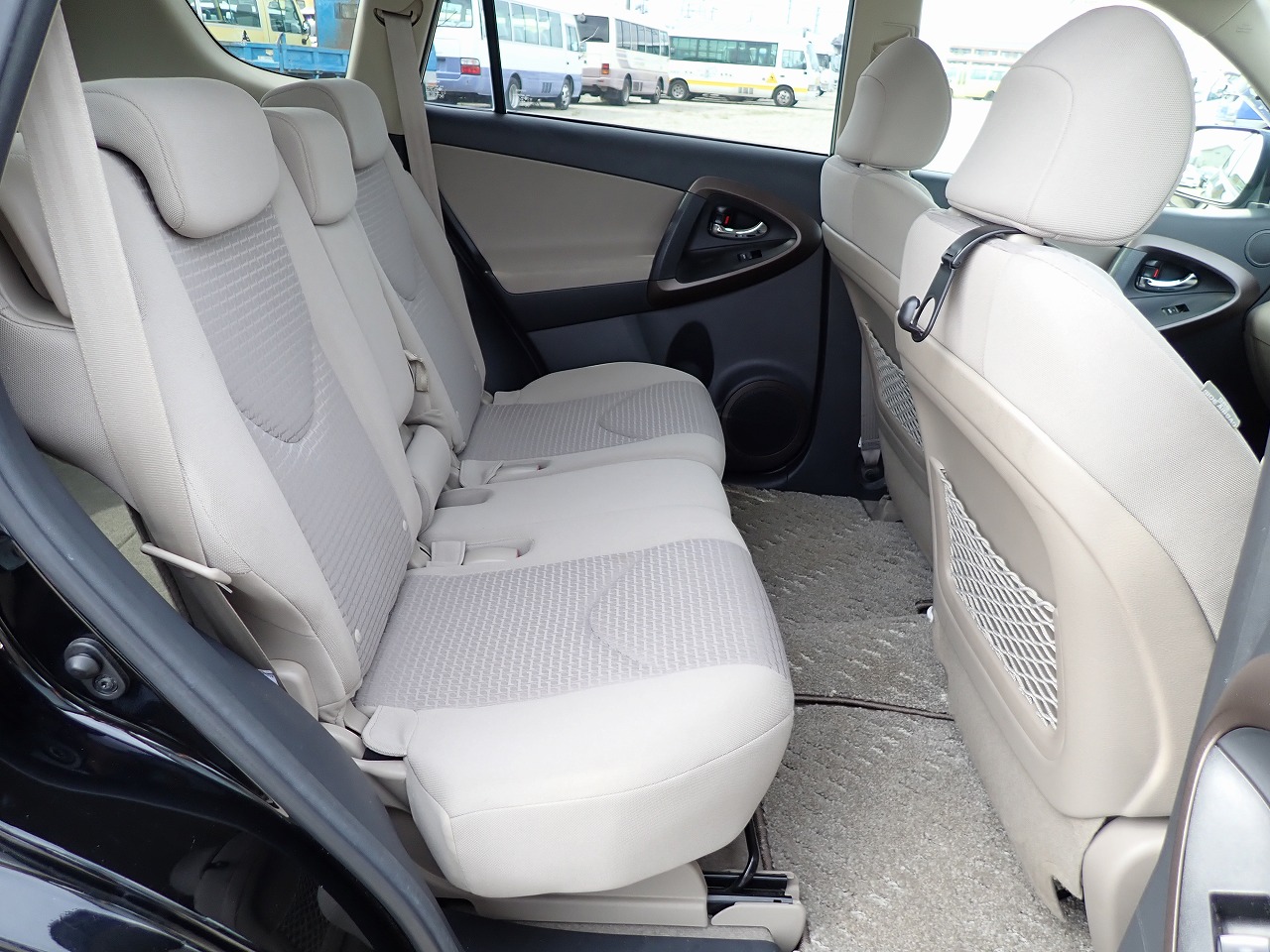 TOYOTA Vanguard