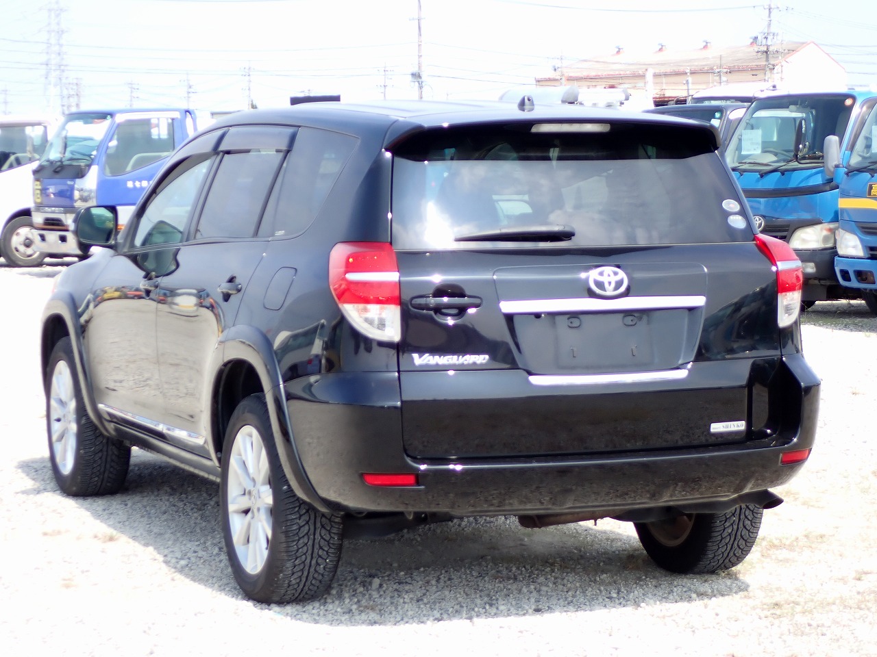 TOYOTA Vanguard