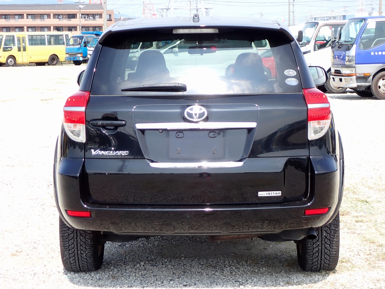 TOYOTA Vanguard