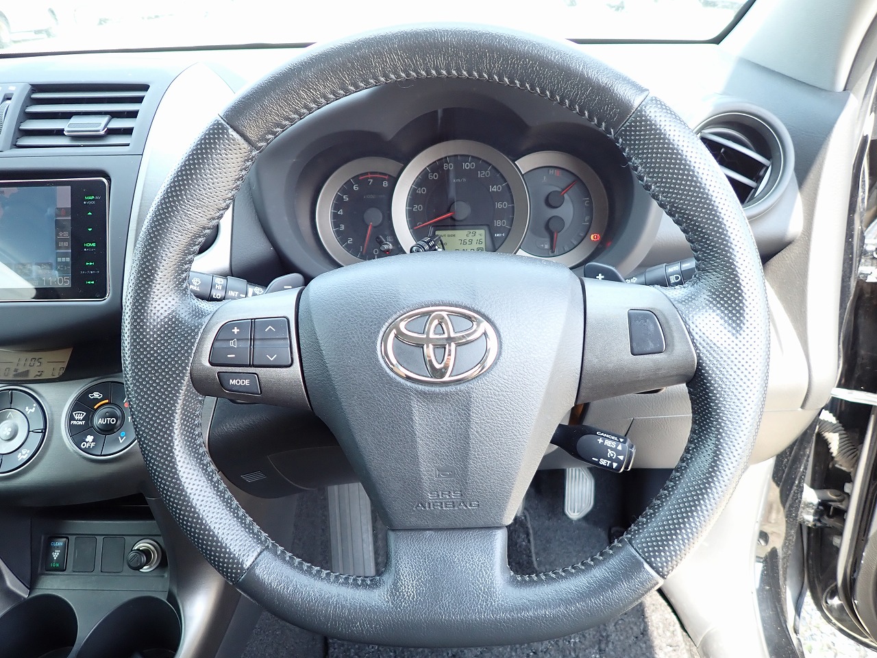 TOYOTA Vanguard