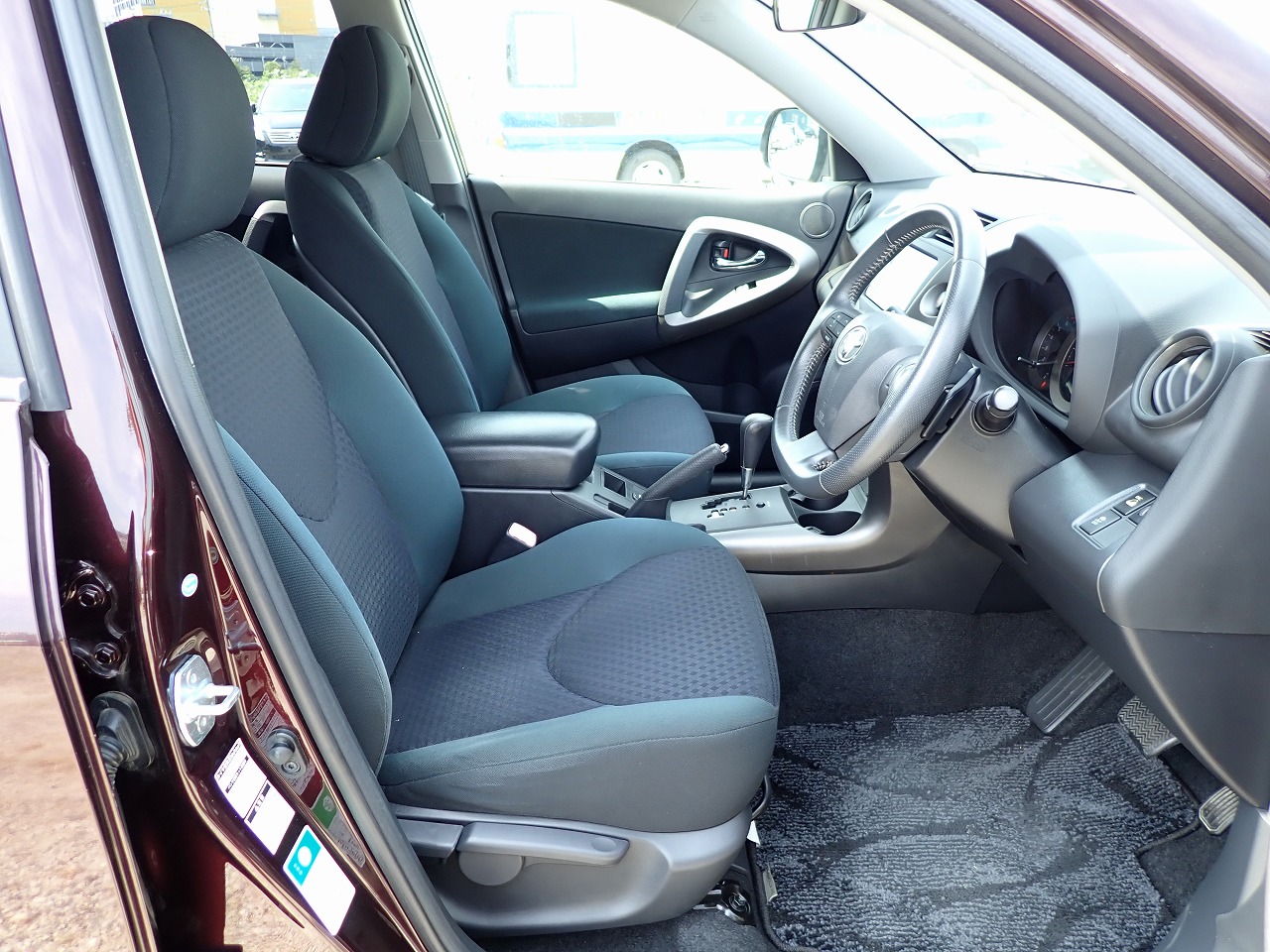 TOYOTA Vanguard