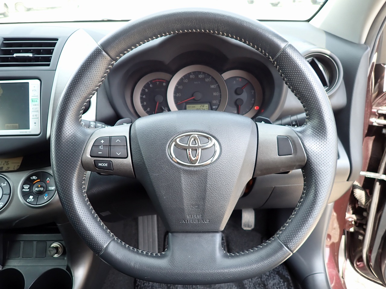 TOYOTA Vanguard