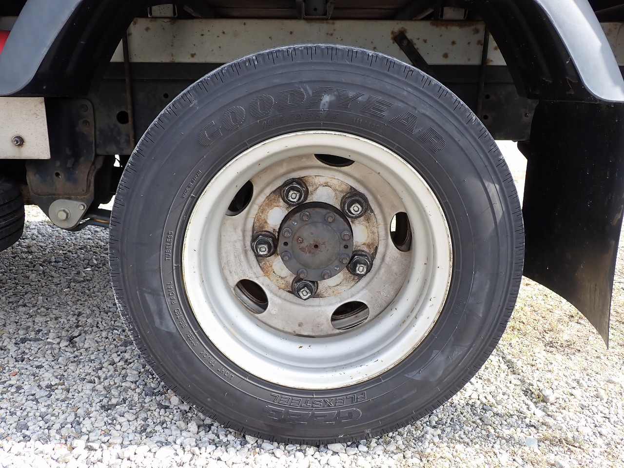 TOYOTA Dyna Truck