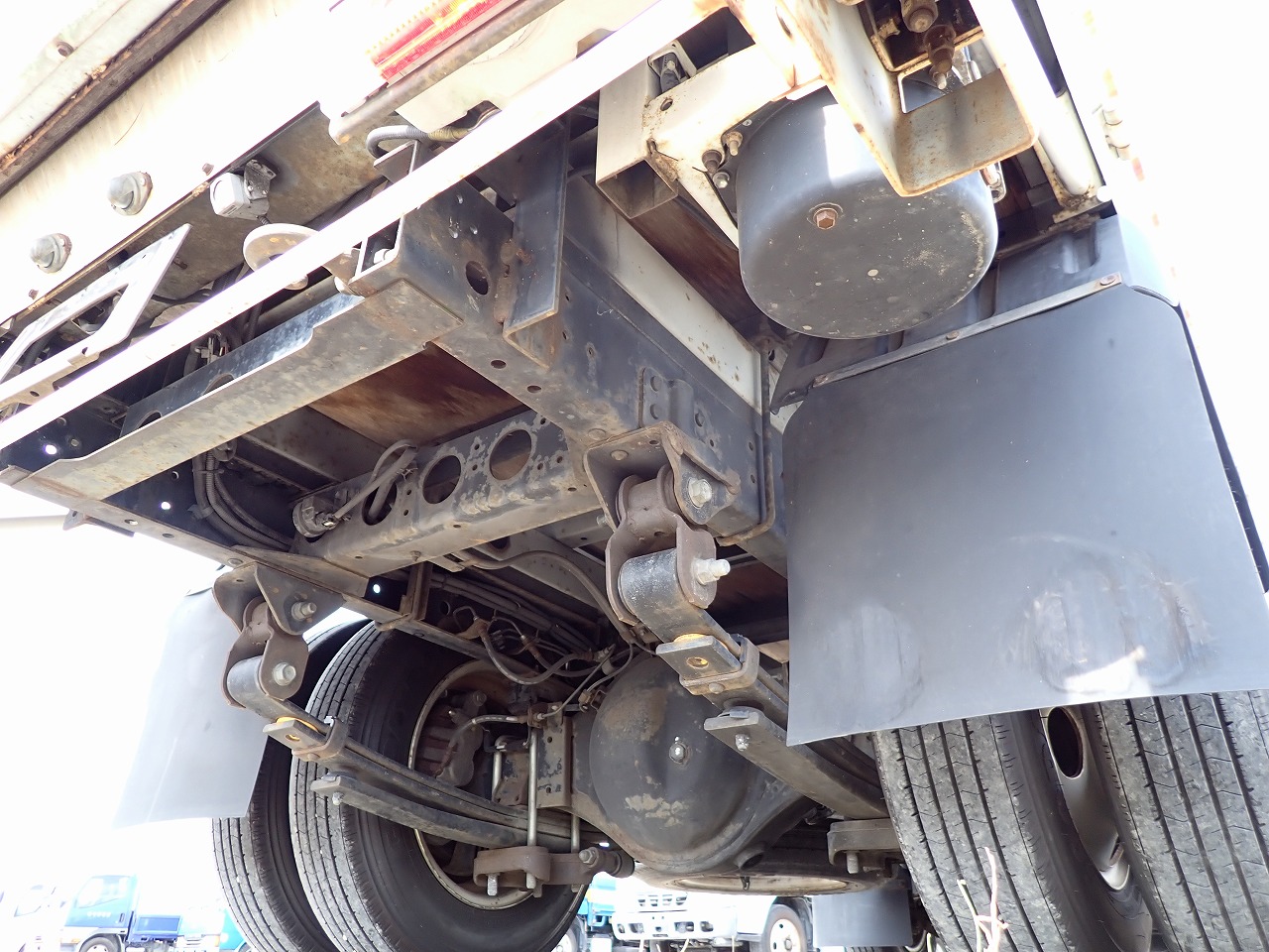 TOYOTA Dyna Truck
