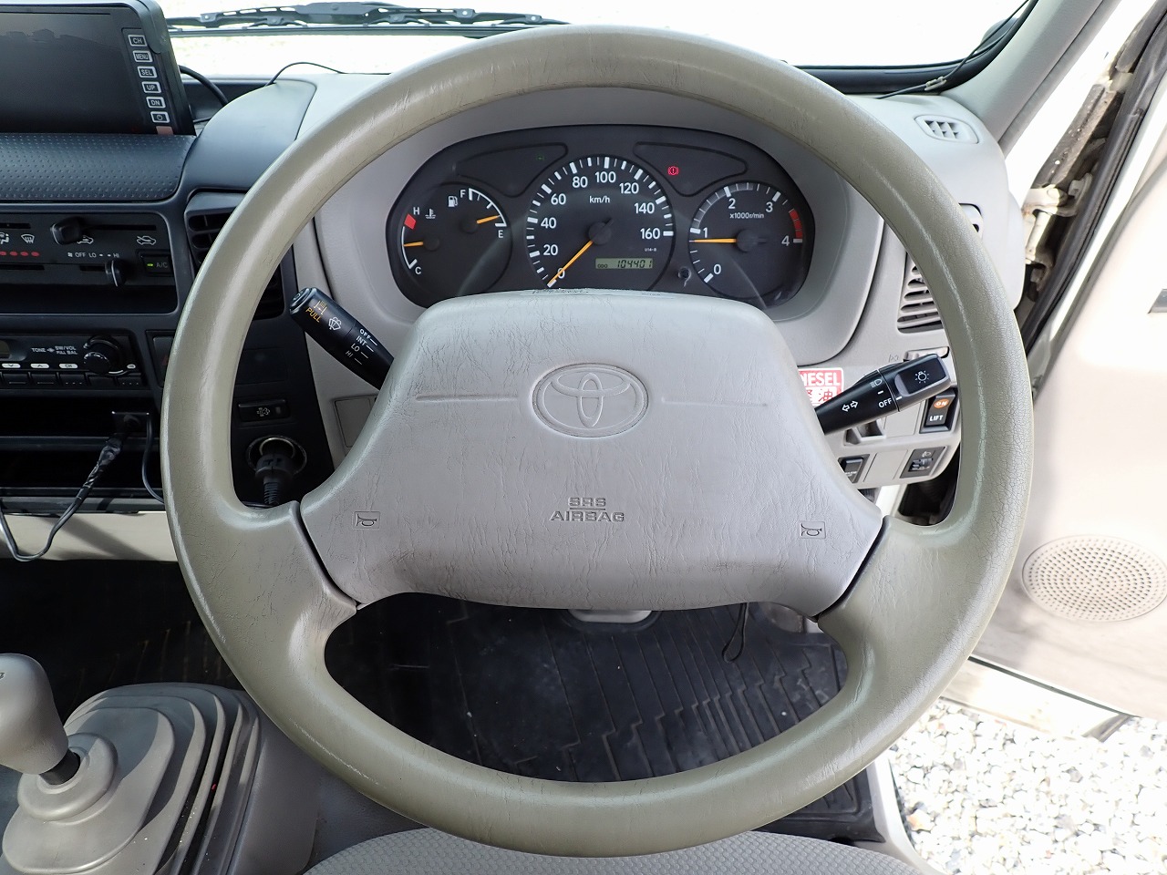 TOYOTA Dyna Truck