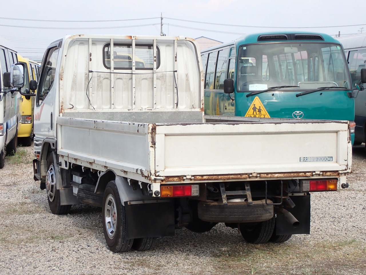 MITSUBISHI Canter