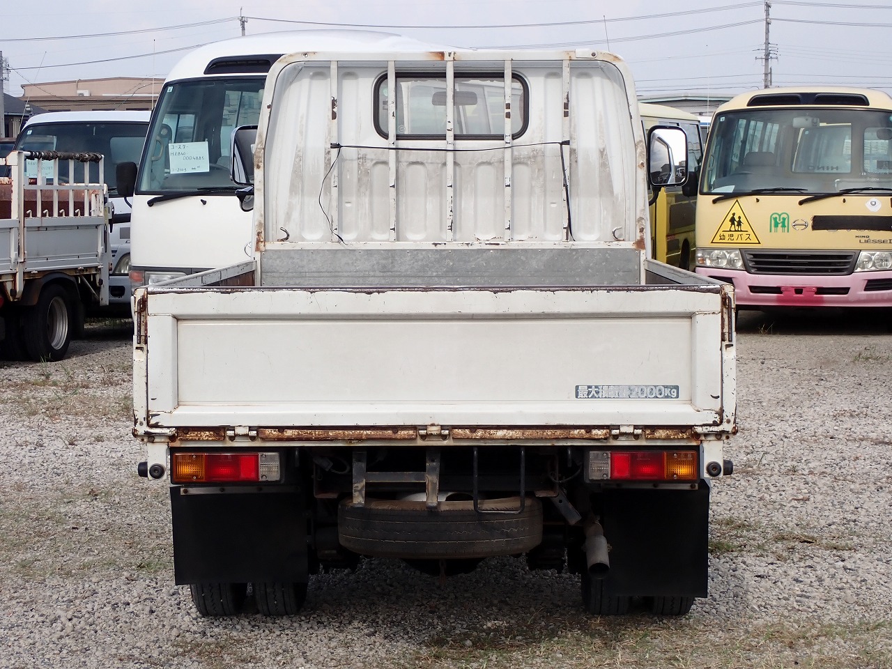 MITSUBISHI Canter