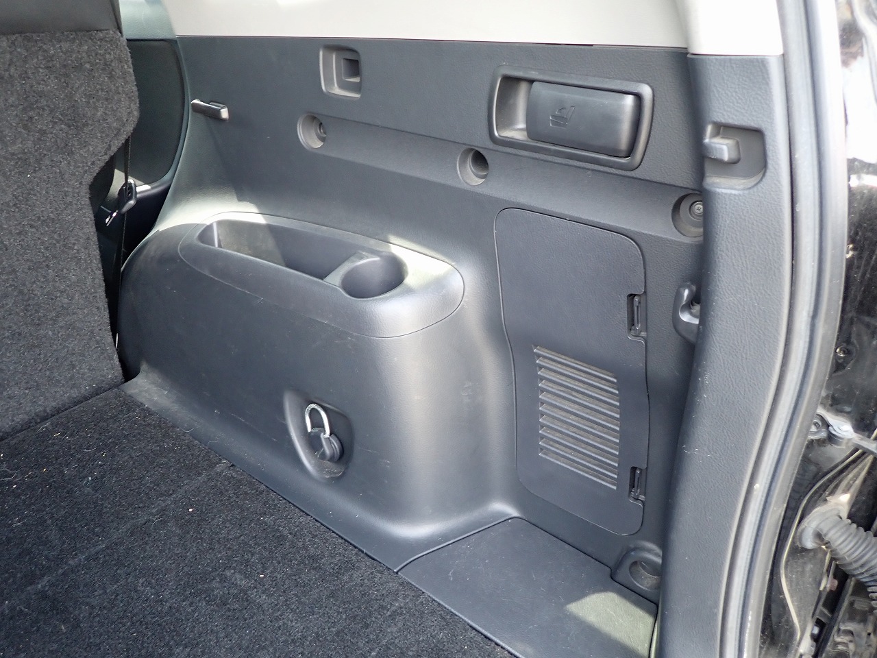 TOYOTA Vanguard