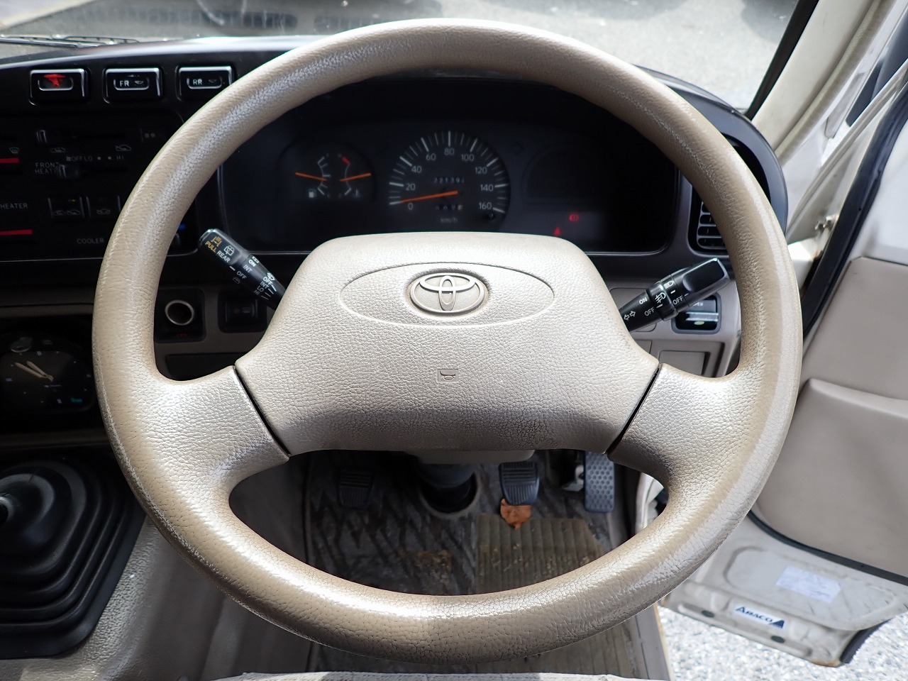 TOYOTA Coaster