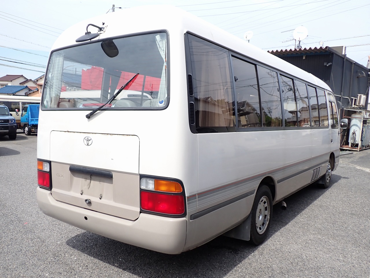 TOYOTA Coaster