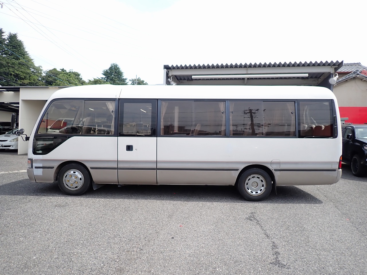 TOYOTA Coaster