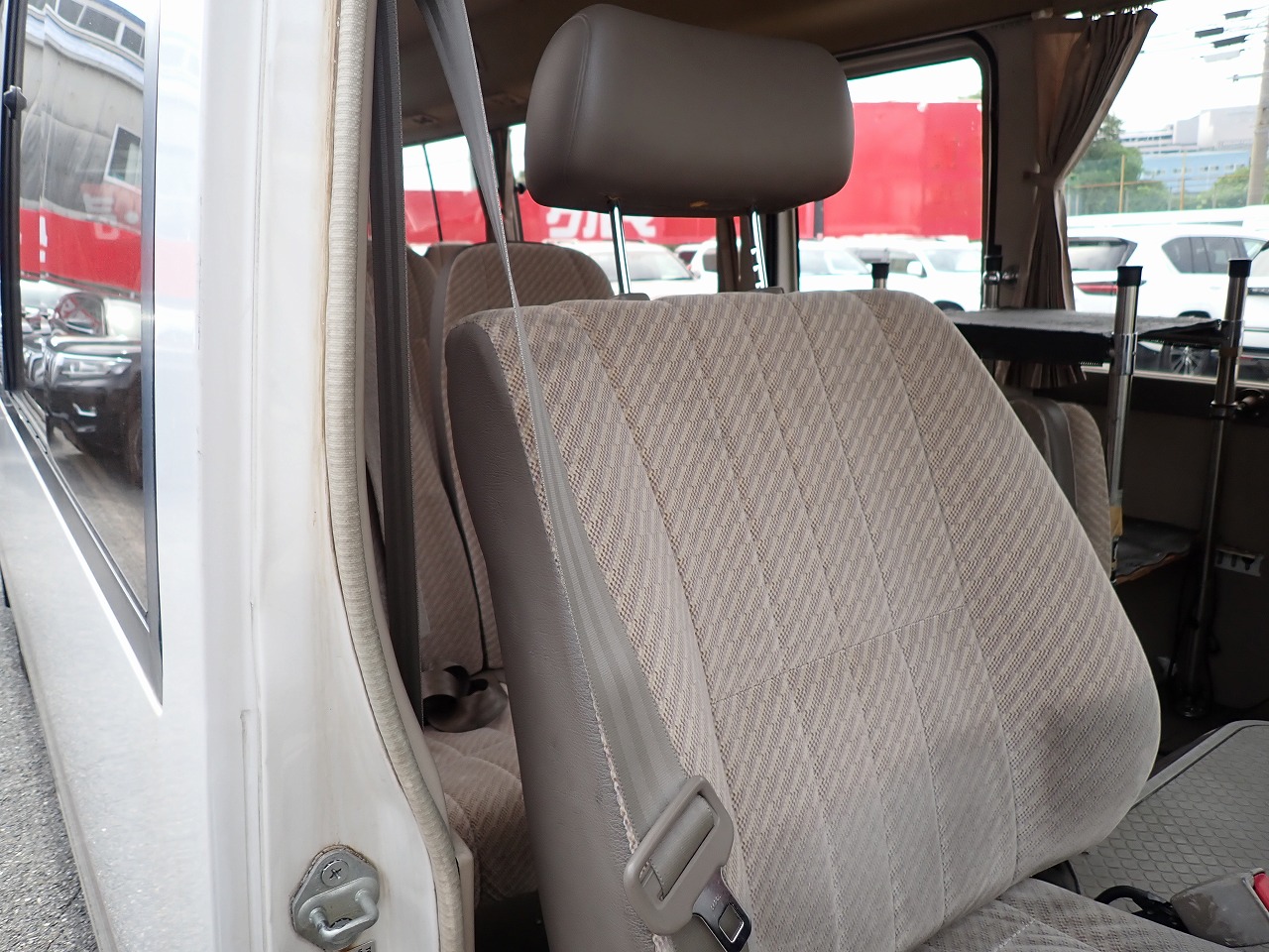 TOYOTA Coaster