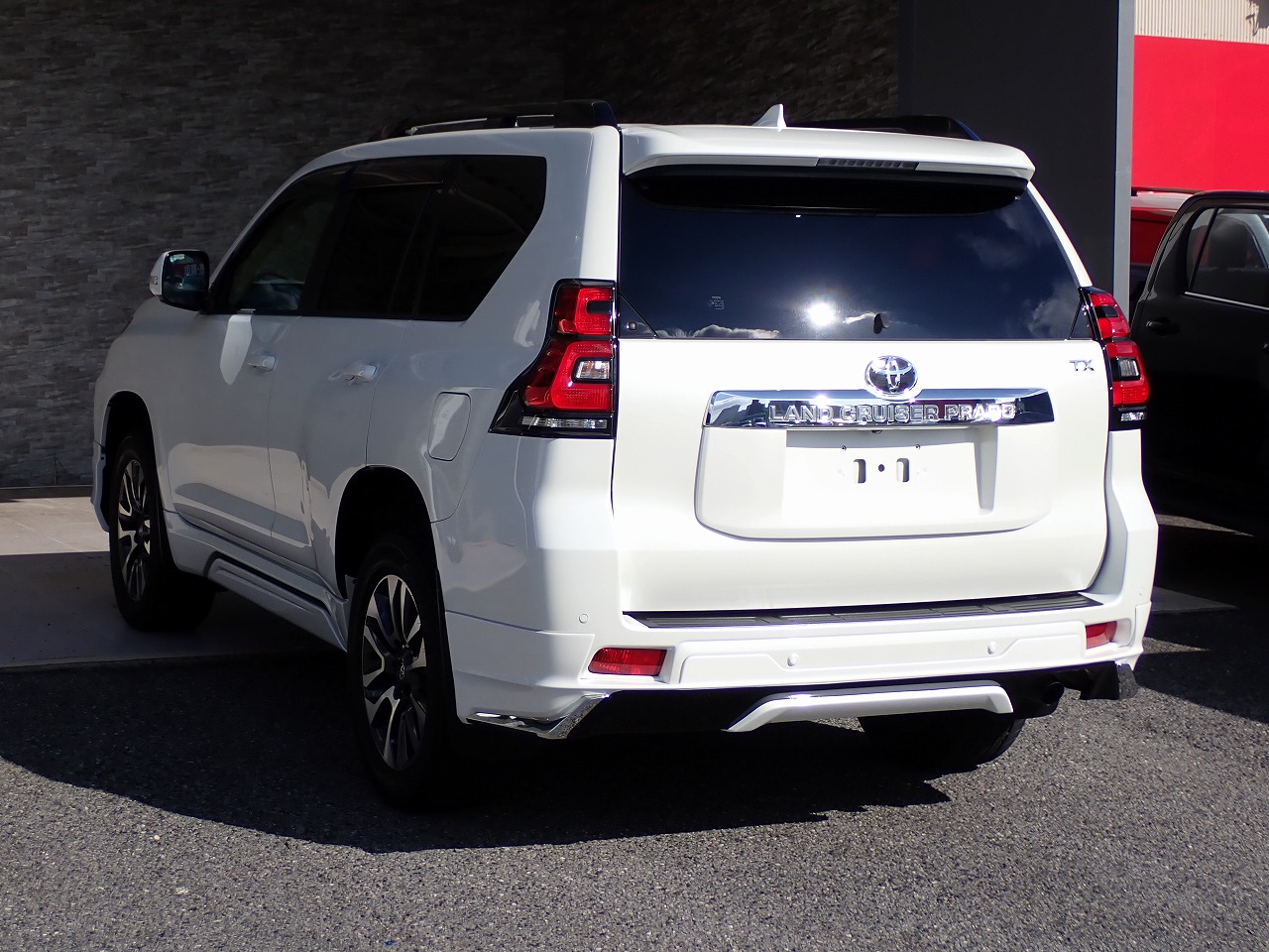 TOYOTA Land Cruiser Prado