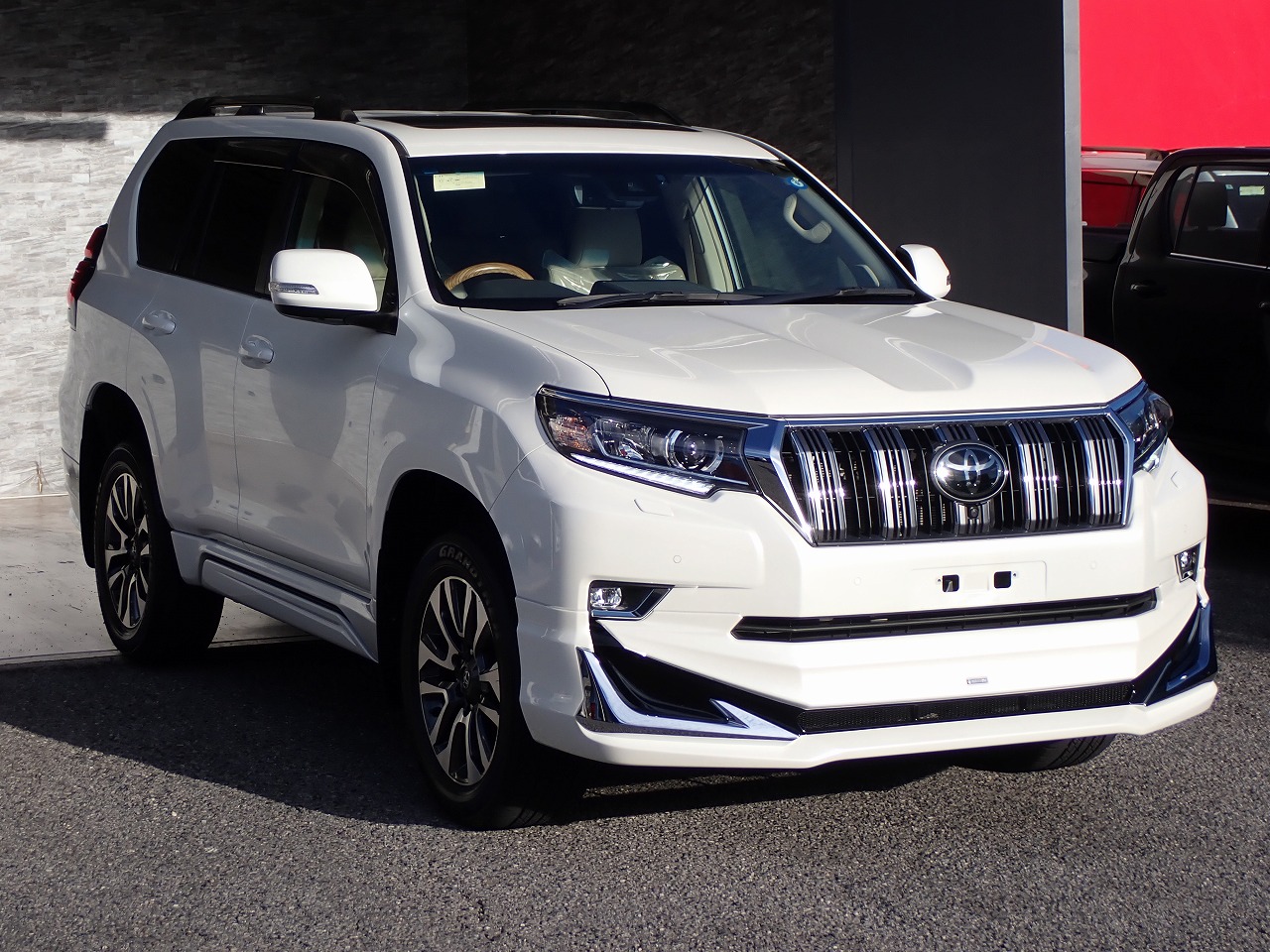 TOYOTA Land Cruiser Prado