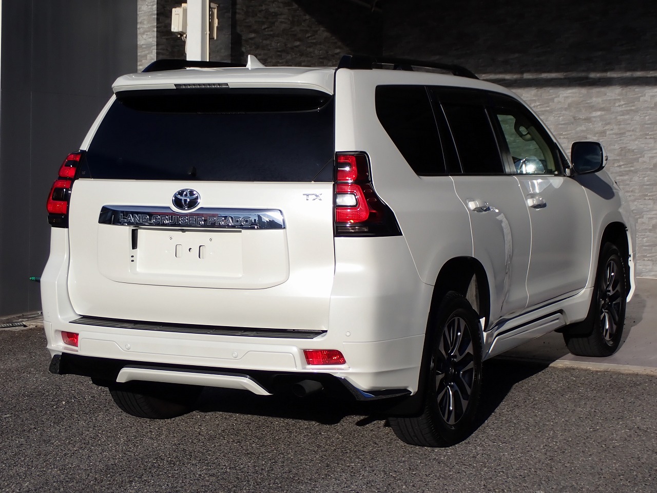 TOYOTA Land Cruiser Prado