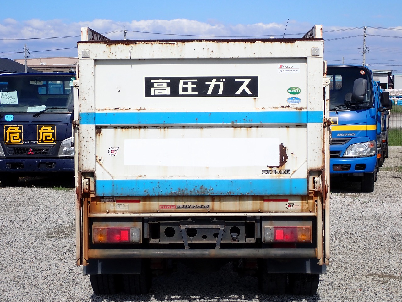 HINO Dutro