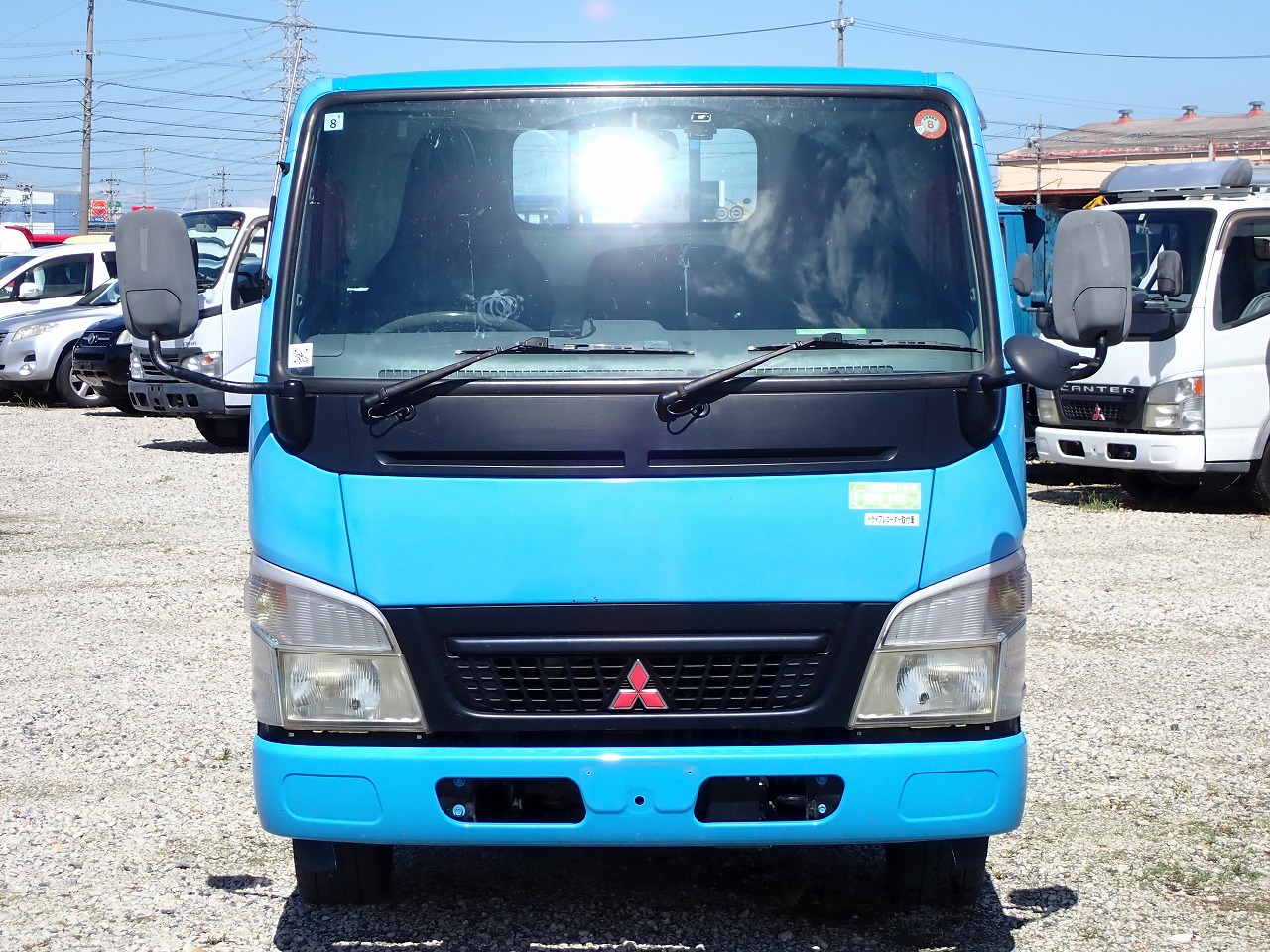 MITSUBISHI Canter