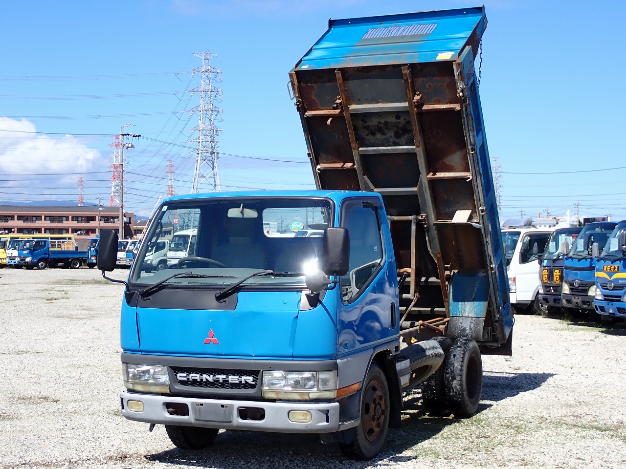 MITSUBISHI Canter