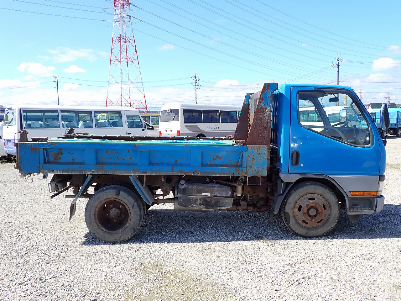 MITSUBISHI Canter