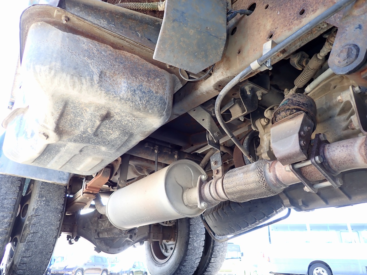 MITSUBISHI Canter