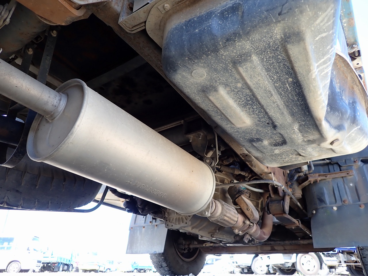 MITSUBISHI Canter