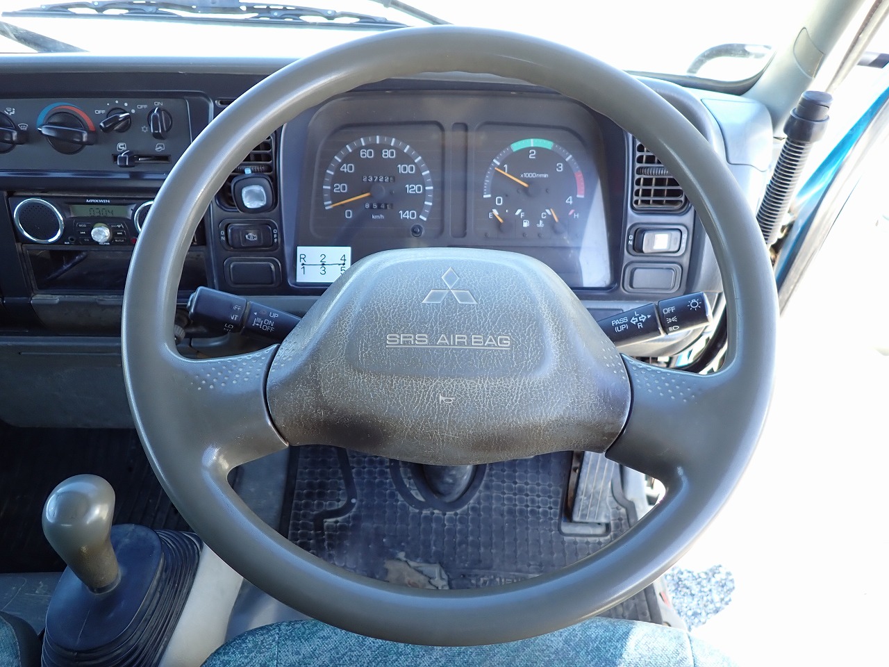 MITSUBISHI Canter