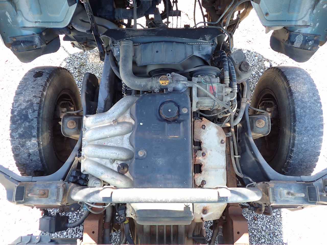 MITSUBISHI Canter